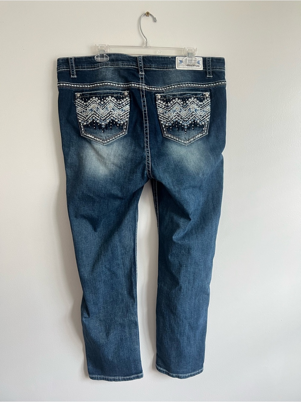 Grace In LA Women's Chevron Fleur De Lis Embroidered Skinny Stretch Jeans